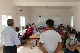 Visite des étudiants en salle e-fomation du SITAS